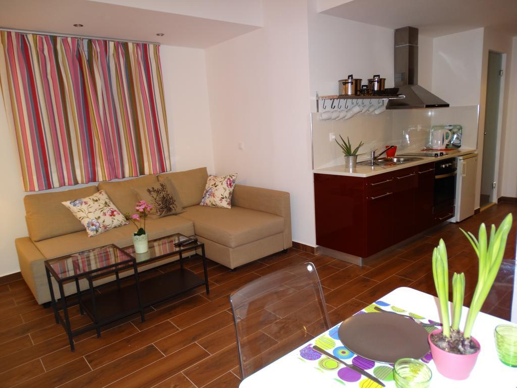 Dassia Beach Pension Room photo